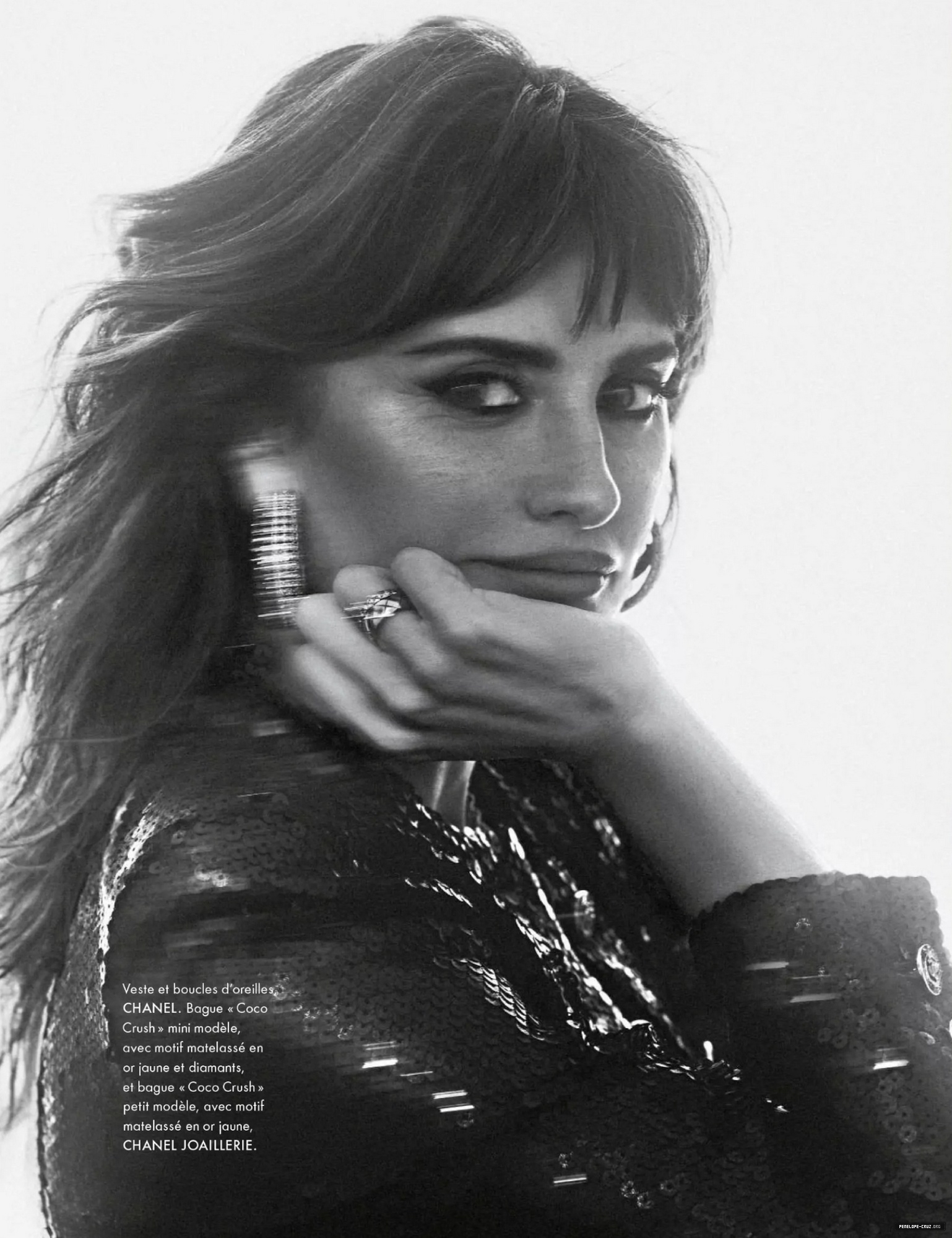 Elle France December elle france 11 Penelope Cruz.Org